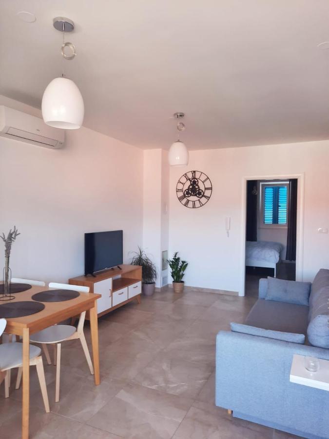 Apartman Pinja Appartement Cres Buitenkant foto